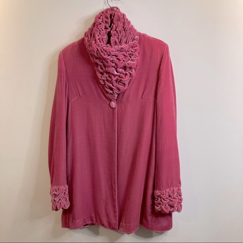 TATUM & OLIVIA Sz M 100% Silk Ruffled Collar Velveteen Mid-Thigh Coat Jacket